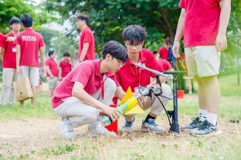 Học sinh trường quốc tế chế tạo tên lửa nước - Ảnh 5. Sân chơi thực tế mang đến nhiều bài học quý báu cho học sinh