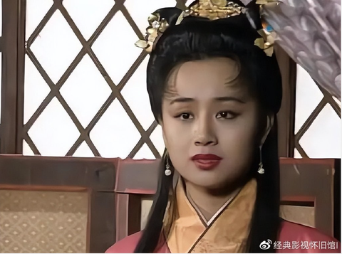 Điêu Thuyền màn ảnh: Nàng được khen nức nở, nàng bị chê thôi rồi - Ảnh 3. Điêu Thuyền màn ảnh: Nàng được khen nức nở, nàng bị chê thôi rồi - Ảnh 3.