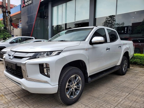 Mitsubishi Triton giảm giá hơn 80 triệu đồng, giá khởi điểm rẻ nhất phân khúc - Ảnh 1. Mitsubishi Triton giảm giá hơn 80 triệu đồng, giá khởi điểm rẻ nhất phân khúc - Ảnh 1.