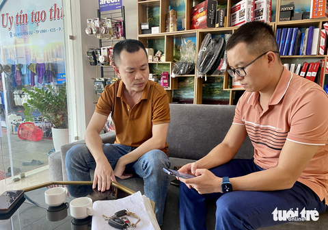 Chủ tiệm rửa xe lên tiếng vụ xe của khách hỏng nằm ở bãi rác - Ảnh 2. Chủ tiệm rửa xe lên tiếng vụ xe của khách hỏng nằm ở bãi rác - Ảnh 2.