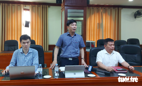 Vụ nữ sinh lớp 10 tự tử: Tại sao nhà trường không chuyển lớp? - Ảnh 2. Vụ nữ sinh lớp 10 tự tử: Tại sao nhà trường không chuyển lớp? - Ảnh 2.
