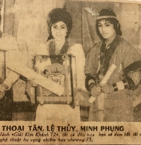Di sản sân khấu Việt: Hồn cốt cần gìn giữ - Ảnh 2. Hình nghệ sĩ Lệ Thủy, Minh Phụng đoạt giải Kim Khánh năm 1972 - Ảnh: ĐÌNH TRÍ