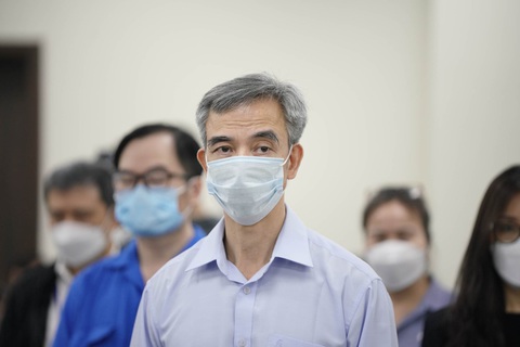 Ông Nguyễn Quang Tuấn bị đề nghị 4-5 năm tù, thấp hơn mức truy tố - Ảnh 1. Ông Nguyễn Quang Tuấn bị đề nghị 4-5 năm tù, thấp hơn mức truy tố - Ảnh 1.