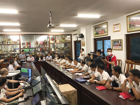 Các trọng tài tiếp tục được đào tạo về VAR khi V-League tạm nghỉ - Ảnh 1. Các trọng tài tiếp tục được đào tạo về VAR khi V-League tạm nghỉ - Ảnh 1.