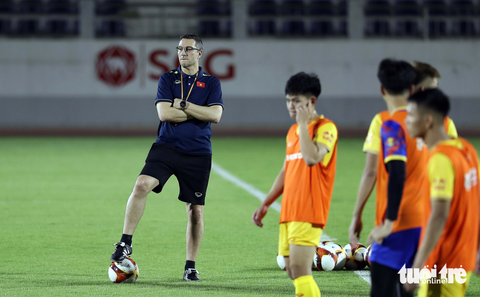 Cựu huấn luyện viên U19 Qatar làm trợ lý U22 Việt Nam - Ảnh 3. Cựu huấn luyện viên U19 Qatar làm trợ lý U22 Việt Nam - Ảnh 3.