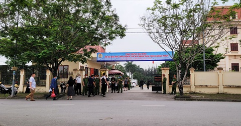 Xét xử cựu chủ tịch TP Hạ Long Phạm Hồng Hà - Ảnh 1. Xét xử cựu chủ tịch TP Hạ Long Phạm Hồng Hà - Ảnh 1.