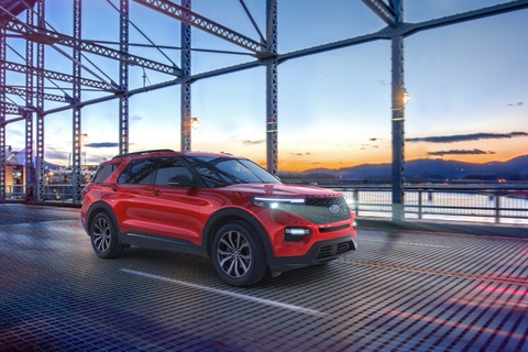 Chủ Ford Explorer: Tôi sẽ không bao giờ đi SUV cao cấp thế này nữa - Ảnh 8. Chủ Ford Explorer: Tôi sẽ không bao giờ đi SUV cao cấp thế này nữa - Ảnh 8.