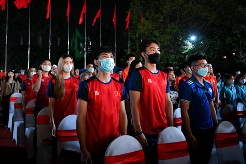Đoàn thể thao Việt Nam lên đường dự SEA Games 32 - Ảnh 5. Đoàn thể thao Việt Nam lên đường dự SEA Games 32 - Ảnh 5.