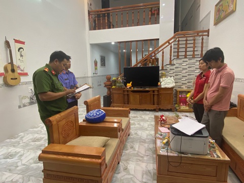 Bắt hàng loạt cán bộ chỉnh sửa dữ liệu để phân lô đất tại Lâm Đồng - Ảnh 1. Bắt hàng loạt cán bộ chỉnh sửa dữ liệu để phân lô đất tại Lâm Đồng - Ảnh 1.
