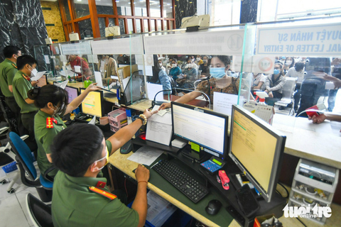 Chính thức trình Quốc hội chính sách visa mới - Ảnh 1. Chính phủ chính thức trình Quốc hội về chính sách visa để thu hút khách quốc tế, nhà đầu tư nước ngoài - Ảnh: QUANG ĐỊNH