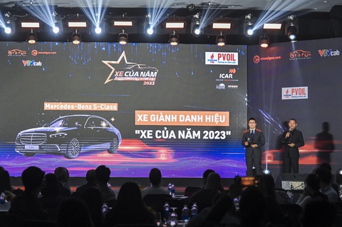 Xe của năm 2023 tại Việt Nam nhiều bất ngờ: S-Class ẵm giải cao nhất, Veloz vượt cả Xpander - Ảnh 1. Xe của năm 2023 tại Việt Nam nhiều bất ngờ: S-Class ẵm giải cao nhất, Veloz vượt cả Xpander - Ảnh 1.