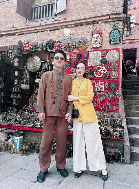 Ảnh vui sao Việt 2-4: Con gái lí lắc bên Đông Nhi - Ông Cao Thắng - Ảnh 5. Ảnh vui sao Việt 2-4: Con gái lí lắc bên Đông Nhi - Ông Cao Thắng - Ảnh 5.