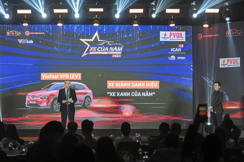Xe của năm 2023 tại Việt Nam nhiều bất ngờ: S-Class ẵm giải cao nhất, Veloz vượt cả Xpander - Ảnh 2. Xe của năm 2023 tại Việt Nam nhiều bất ngờ: S-Class ẵm giải cao nhất, Veloz vượt cả Xpander - Ảnh 2.