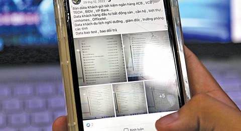 Dữ liệu cá nhân của khách hàng dễ dàng mua ở các hội nhóm trên mạng xã hội Facebook - Ảnh: PHƯƠNG QUYÊN Dữ liệu cá nhân của khách hàng dễ dàng mua ở các hội nhóm trên mạng xã hội Facebook - Ảnh: PHƯƠNG QUYÊN
