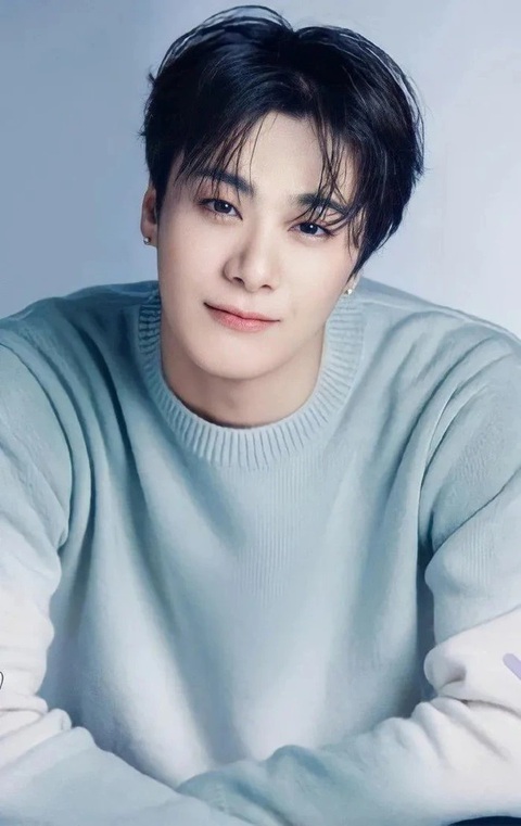 Tin tức giải trí ngày 20-4: Showbiz Hàn hủy loạt sự kiện vì Moonbin qua đời - Ảnh 2. Tin tức giải trí ngày 20-4: Showbiz Hàn hủy loạt sự kiện vì Moonbin qua đời - Ảnh 2.