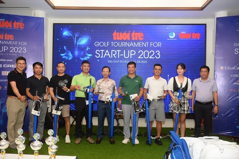 Trực tuyến đêm gala Golf for Start-Up 2023: Cơ hội chia sẻ ý tưởng - Ảnh 2. Các golfer đoạt giải kỹ thuật - Ảnh: Quang Định