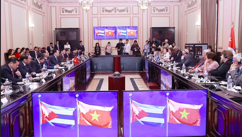Hội đàm cấp cao Quốc hội Việt Nam - Cuba, Việt Nam tặng 5.000 tấn gạo, máy tính bảng - Ảnh 3. Hội đàm cấp cao Quốc hội Việt Nam - Cuba, Việt Nam tặng 5.000 tấn gạo, máy tính bảng - Ảnh 3.
