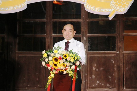 Tạo môi trường thuận lợi để mọi người viết và đọc sách - Ảnh 4. Tạo môi trường thuận lợi để mọi người viết và đọc sách - Ảnh 4.
