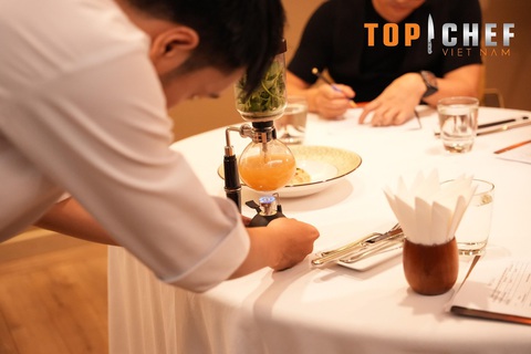 Ghi dấu ẩm thực Việt bằng văn hóa, thẩm mỹ và trải nghiệm - Ảnh 2. Ghi dấu ẩm thực Việt bằng văn hóa, thẩm mỹ và trải nghiệm - Ảnh 2.