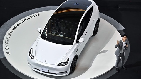 Elon Musk lại muốn giảm giá xe Tesla, nhà đầu tư mất ăn mất ngủ - Ảnh 2. Elon Musk lại muốn giảm giá xe Tesla, nhà đầu tư mất ăn mất ngủ - Ảnh 2.