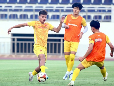 Chuẩn bị SEA Games 32, U22 Việt Nam thua CLB TP.HCM - Ảnh 2. Chuẩn bị SEA Games 32, U22 Việt Nam thua CLB TP.HCM - Ảnh 2.