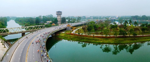 Bí thư thành ủy và kế hoạch để Huế xanh, hạnh phúc hơn - Ảnh 4. Bí thư thành ủy và kế hoạch để Huế xanh, hạnh phúc hơn - Ảnh 4.
