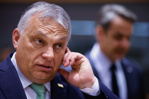 Sếp NATO mở cửa đón Ukraine, thủ tướng Hungary hỏi ‘cái gì đây?’ - Ảnh 1. Sếp NATO mở cửa đón Ukraine, thủ tướng Hungary hỏi ‘cái gì đây?’ - Ảnh 1.