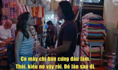 Hài hước cảnh đi chợ Việt trả giá trong phim Hollywood - Ảnh 5. Hài hước cảnh đi chợ Việt trả giá trong phim Hollywood - Ảnh 5.