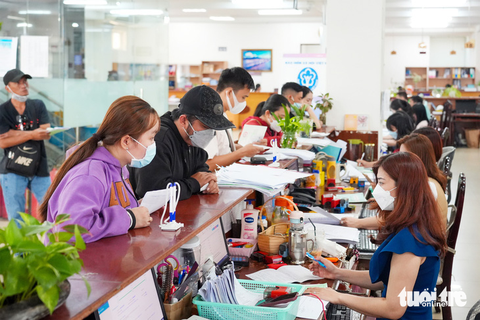 Tin tức sáng 23-4: 1 người bệnh bảo hiểm y tế được trả 4,1 tỉ; Việt Nam chiếm 11% thị trường gia vị - Ảnh 1. Hiện có tới trên 95% dân số Việt Nam có thẻ bảo hiểm y tế - Ảnh: HỮU HẠNH