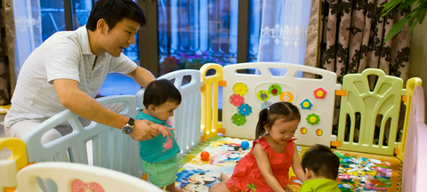 Nhà giàu Trung Quốc ồ ạt thuê phụ nữ Mỹ mang thai hộ - Ảnh 1. Nhà giàu Trung Quốc ồ ạt thuê phụ nữ Mỹ mang thai hộ - Ảnh 1.