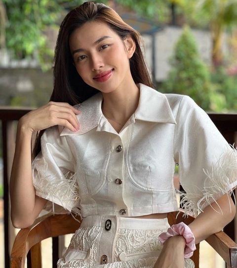 Thùy Tiên lên báo Hàn, nhưng fan nổi đóa vì nhiều thông tin sai lệch - Ảnh 3. Thùy Tiên lên báo Hàn, nhưng fan nổi đóa vì nhiều thông tin sai lệch - Ảnh 3.