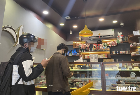 Học sinh hút thuốc lá điện tử tăng nhanh, Bộ Y tế chỉ đạo tăng cường truyền thông tác hại - Ảnh 1. Học sinh hút thuốc lá điện tử tăng nhanh, Bộ Y tế chỉ đạo tăng cường truyền thông tác hại - Ảnh 1.