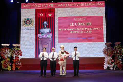 Phó giám đốc Công an tỉnh Tây Ninh làm giám đốc Công an tỉnh Bình Dương - Ảnh 1. Phó giám đốc Công an tỉnh Tây Ninh làm giám đốc Công an tỉnh Bình Dương - Ảnh 1.
