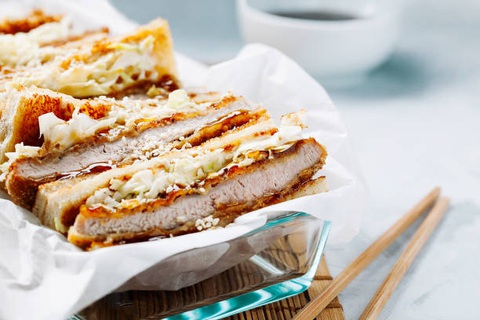 Top 24 món bánh mì kẹp ngon nhất thế giới gọi tên bánh mì Việt Nam - Ảnh 10. Top 24 món bánh mì kẹp ngon nhất thế giới gọi tên bánh mì Việt Nam - Ảnh 10.
