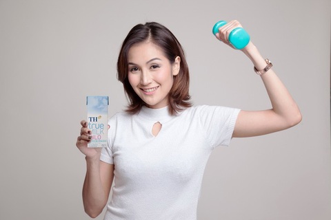 TH true MILK HILO - sữa tươi giàu canxi, ít béo khuyến mãi mua 8 tặng 1 - Ảnh 2. TH true MILK HILO - sữa tươi giàu canxi, ít béo khuyến mãi mua 8 tặng 1 - Ảnh 2.