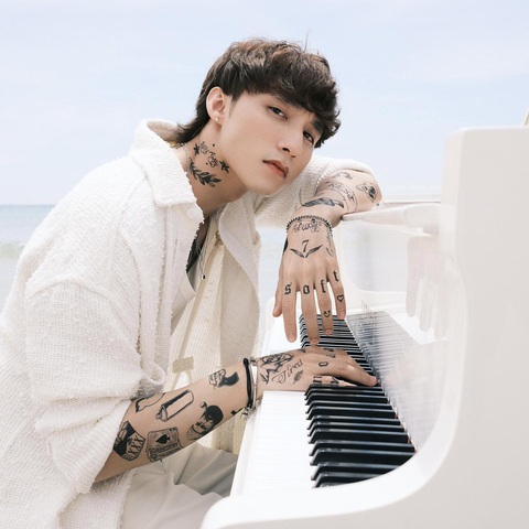 Sơn Tùng M-TP công bố dự án Making my way - Ảnh 2. Sơn Tùng M-TP công bố dự án Making my way - Ảnh 2.
