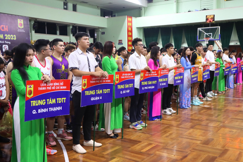 ‘Nam vương’ Thái Lan Kevin Dasom gây sốt giải bóng rổ TP.HCM - Ảnh 1. ‘Nam vương’ Thái Lan Kevin Dasom gây sốt giải bóng rổ TP.HCM - Ảnh 1.