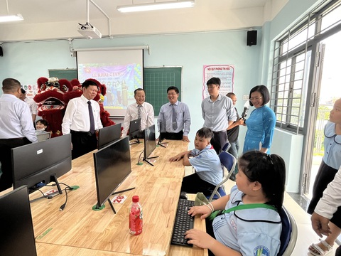 Trường tiểu học 40 tỉ mới xây với 28 phòng học và thang nâng thức ăn lên phòng ăn - Ảnh 4. Trường tiểu học 40 tỉ mới xây với 28 phòng học và thang nâng thức ăn lên phòng ăn - Ảnh 4.