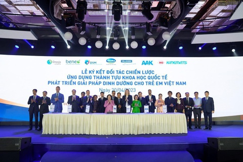 6 tập đoàn danh tiếng đến Việt Nam ‘bắt tay’ cùng Vinamilk - Ảnh 1. 6 tập đoàn danh tiếng đến Việt Nam ‘bắt tay’ cùng Vinamilk - Ảnh 1.