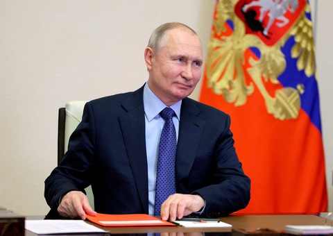 Nga bác tin Tổng thống Putin dùng người đóng thế, dù 70 nhưng sức khỏe đáng ao ước - Ảnh 1. Nga bác tin Tổng thống Putin dùng người đóng thế, dù 70 nhưng sức khỏe đáng ao ước - Ảnh 1.