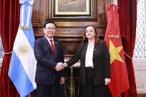 Chủ tịch Quốc hội Vương Đình Huệ: Coi trọng phát triển quan hệ với Argentina - Ảnh 1. Chủ tịch Quốc hội Vương Đình Huệ: Coi trọng phát triển quan hệ với Argentina - Ảnh 1.