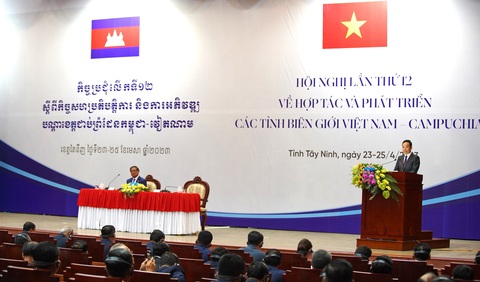 Việt Nam - Campuchia tổ chức hội nghị hợp tác và phát triển biên giới lần thứ 12 - Ảnh 1. Việt Nam - Campuchia tổ chức hội nghị hợp tác và phát triển biên giới lần thứ 12 - Ảnh 1.