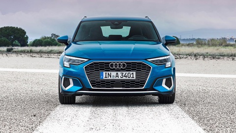 So tỉ lệ vàng: Audi A3 là ‘hoa hậu’, xe Hàn kém nhất - Ảnh 5. So tỉ lệ vàng: Audi A3 là ‘hoa hậu’, xe Hàn kém nhất - Ảnh 5.
