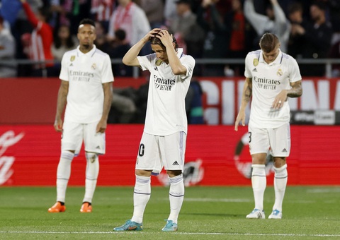 15 lần chạm bóng, Castellanos ghi 4 bàn vào lưới Real Madrid - Ảnh 3. 15 lần chạm bóng, Castellanos ghi 4 bàn vào lưới Real Madrid - Ảnh 3.