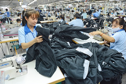 OECD, ADB, IMF dự báo tăng trưởng Việt Nam 6-6,5% - Ảnh 3. OECD, ADB, IMF dự báo tăng trưởng Việt Nam 6-6,5% - Ảnh 3.