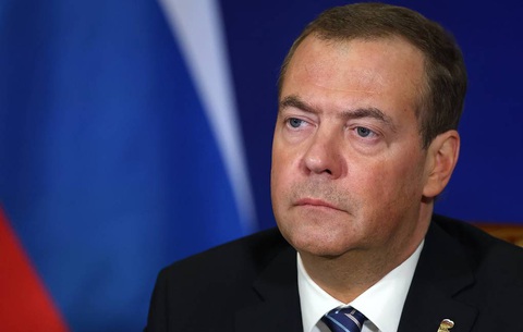 Tin tức thế giới 26-4: Ông Medvedev lại cảnh báo về Thế chiến 3, tình hình rất nóng - Ảnh 3. Tin tức thế giới 26-4: Ông Medvedev lại cảnh báo về Thế chiến 3, tình hình rất nóng - Ảnh 3.