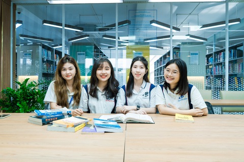 Nhiều phương thức xét tuyển và nhiều ngành học mới tại Trường ĐH Mở TP.HCM - Ảnh 1. Nhiều phương thức xét tuyển và nhiều ngành học mới tại Trường ĐH Mở TP.HCM - Ảnh 1.