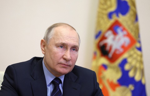 Ông Putin ký sắc lệnh kiểm soát tài sản của các nước không thân thiện - Ảnh 1. Ông Putin ký sắc lệnh kiểm soát tài sản của các nước không thân thiện - Ảnh 1.