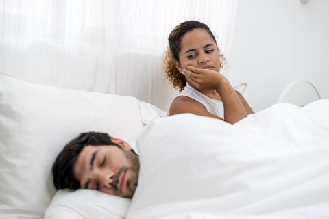 ‘Ly hôn giấc ngủ’ là gì? - Ảnh 1. ‘Ly hôn giấc ngủ’ là gì? - Ảnh 1.