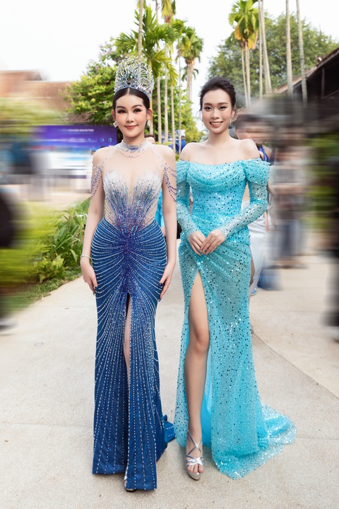 Ngân Anh, Quỳnh Thy, Ban Mai cùng dàn hậu tưng bừng khoe sắc - Ảnh 5. Ngân Anh, Quỳnh Thy, Ban Mai cùng dàn hậu tưng bừng khoe sắc - Ảnh 5.
